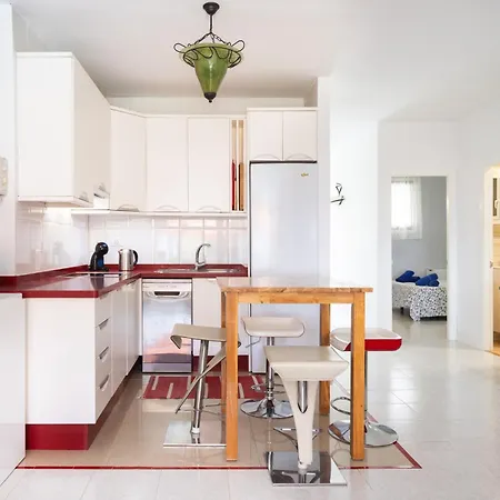 Apartment Classbnb - Seafront Apartment Just 200M From Las Vistas Beach